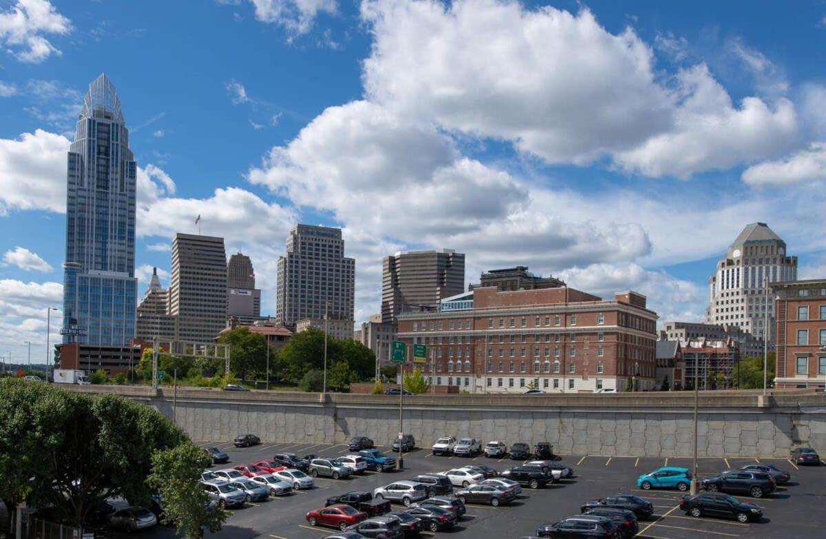 Cozysuites L Upscale 1br In Downtown Cincinnati